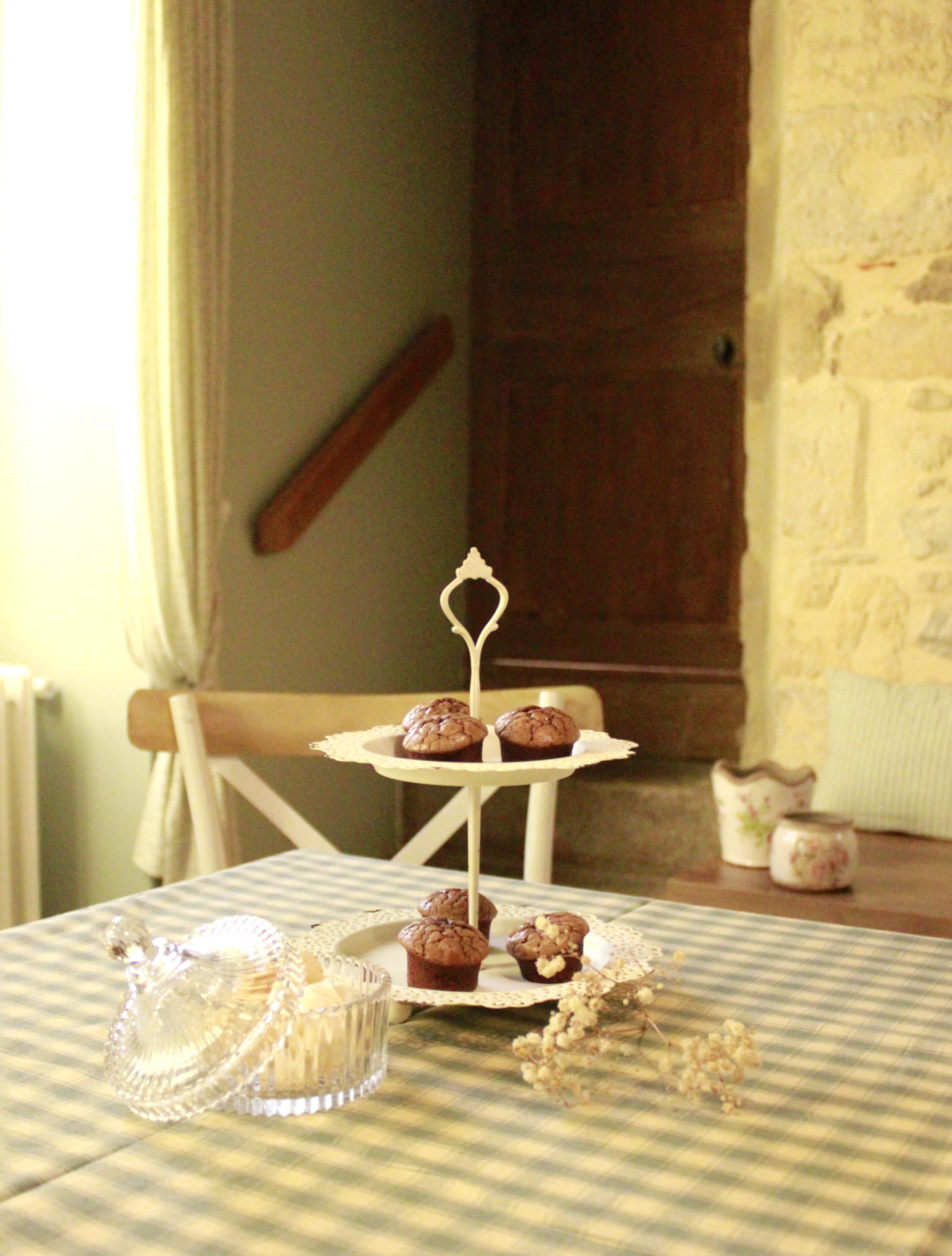 joli petit bocal en verre strié -décoration campagne chic et maison de famille - Comptoir de Famille - Maison Ysance