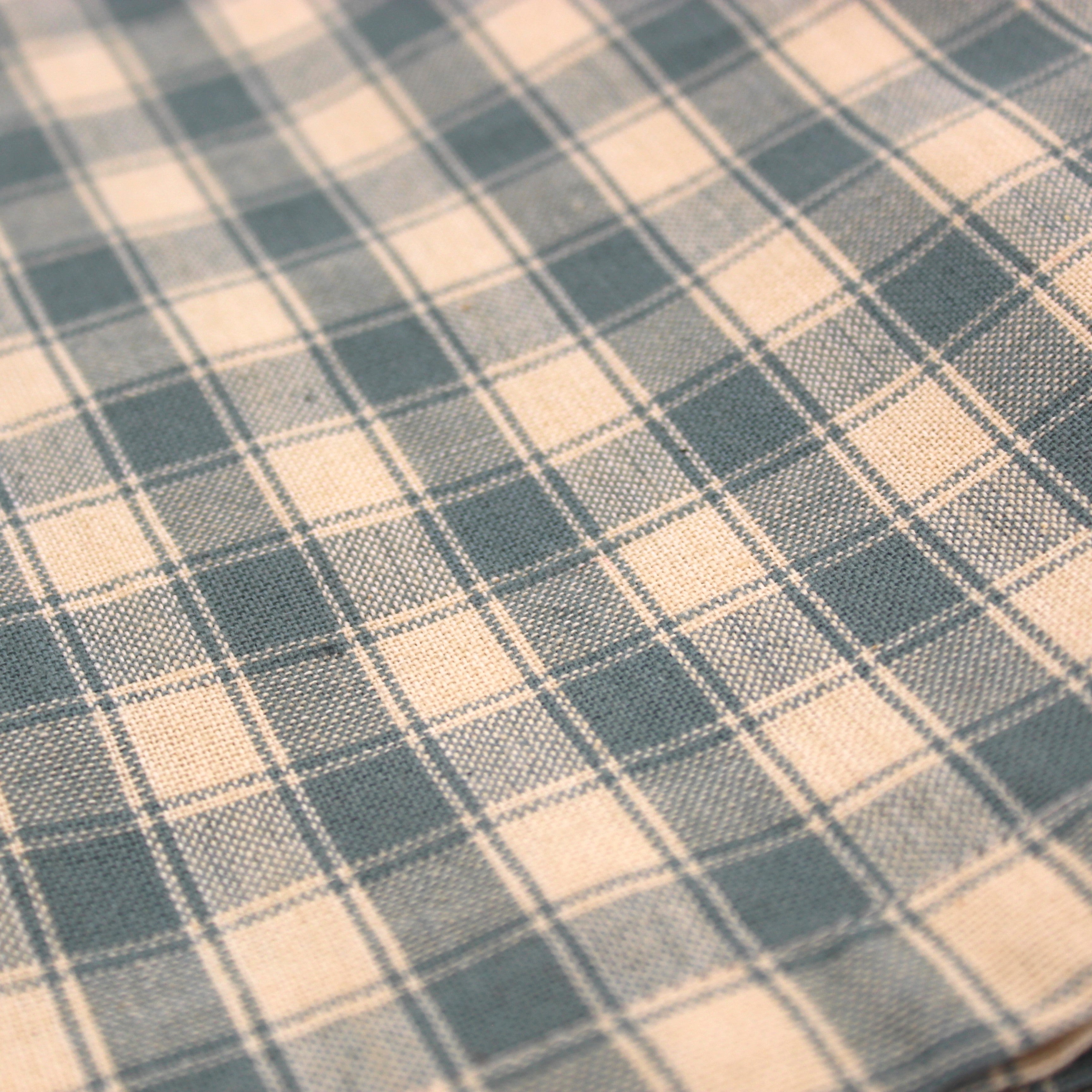 Nappe rectangulaire à carreaux vert sauge