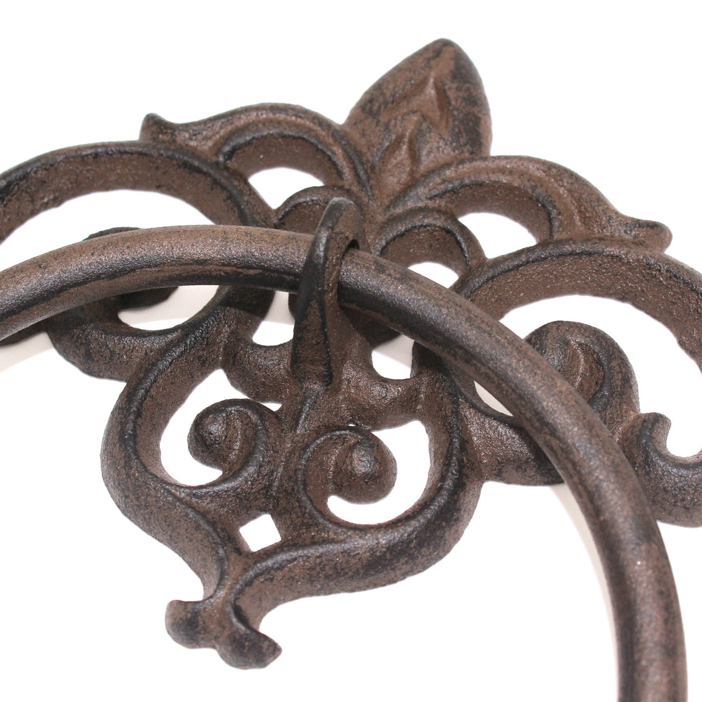 Porte-serviette mural en fonte