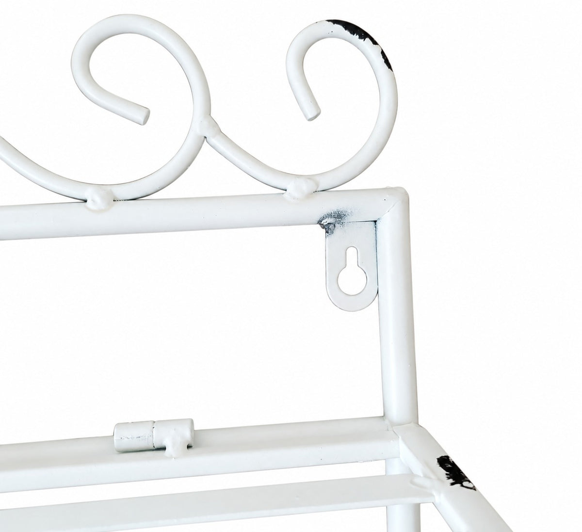 Etagère porte-serviettes murale en métal blanc patiné