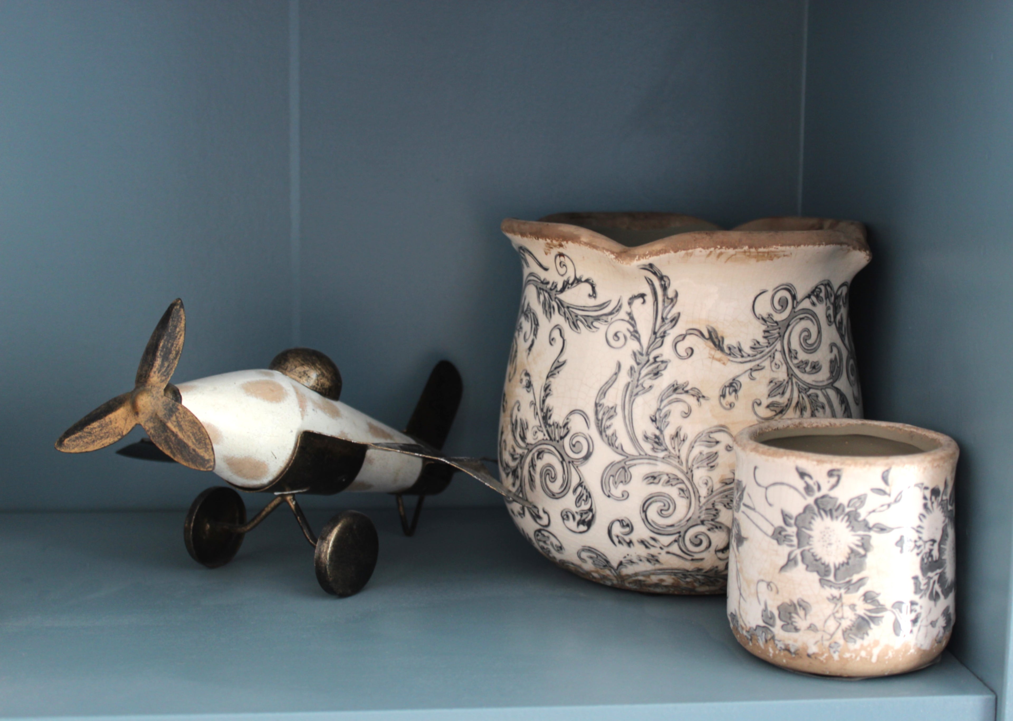 joli pot de fleur en céramique à bord ondulé -décoration campagne chic - maison de charme - Clayre & Eef - Maison Ysanceysance-