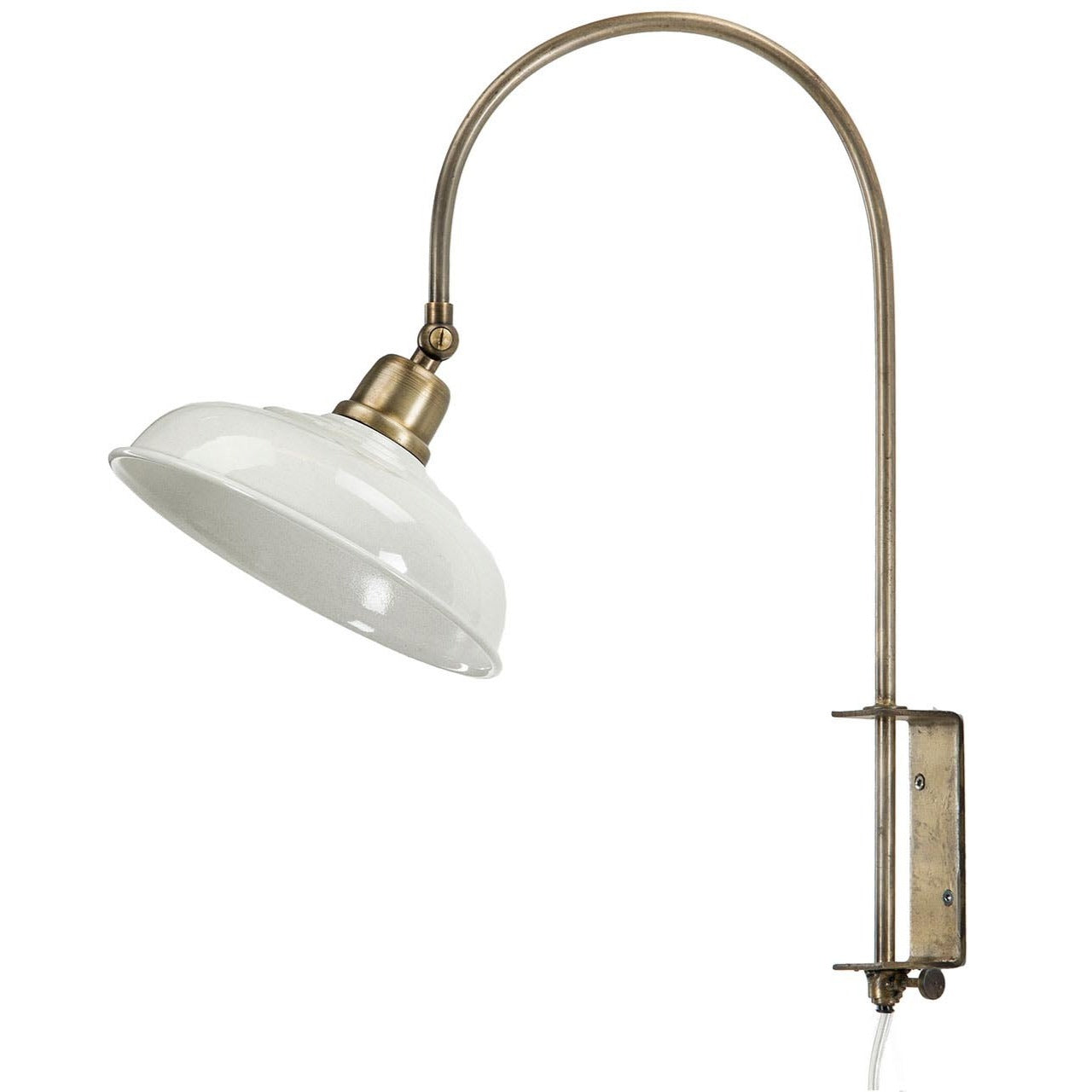 Applique murale en métal émaillé blanc avec abat-jour orientable, style campagne chic et maison de charme