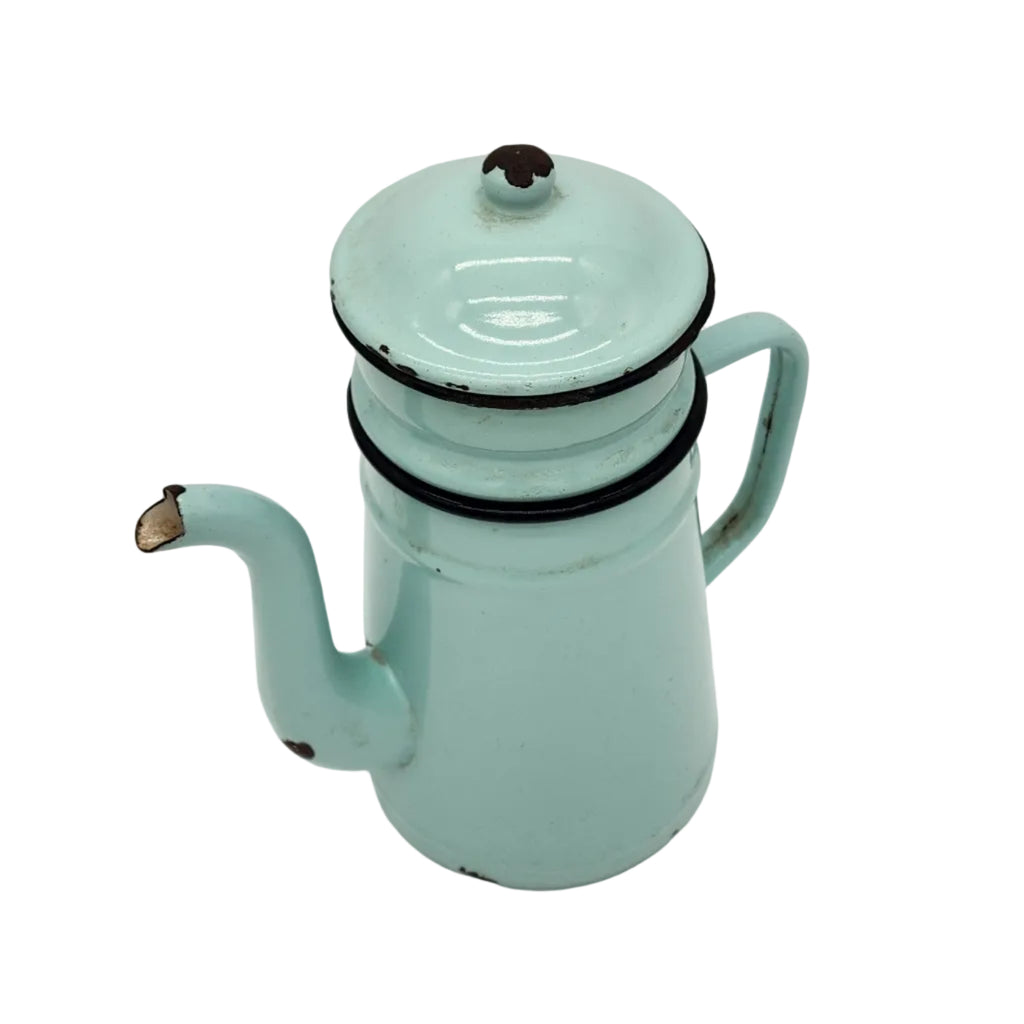 Cafetière ancienne en métal émaillé