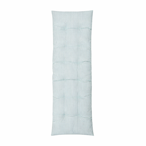 Coussin de banc rayé vert et blanc style campagne chic en textile recyclé pour maison de charme