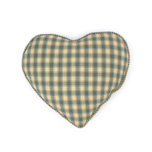 coussin en forme de coeur vert sauge pour une décoration campagne chic et maison de famille - Comptoir de Famille - Maison Ysance 