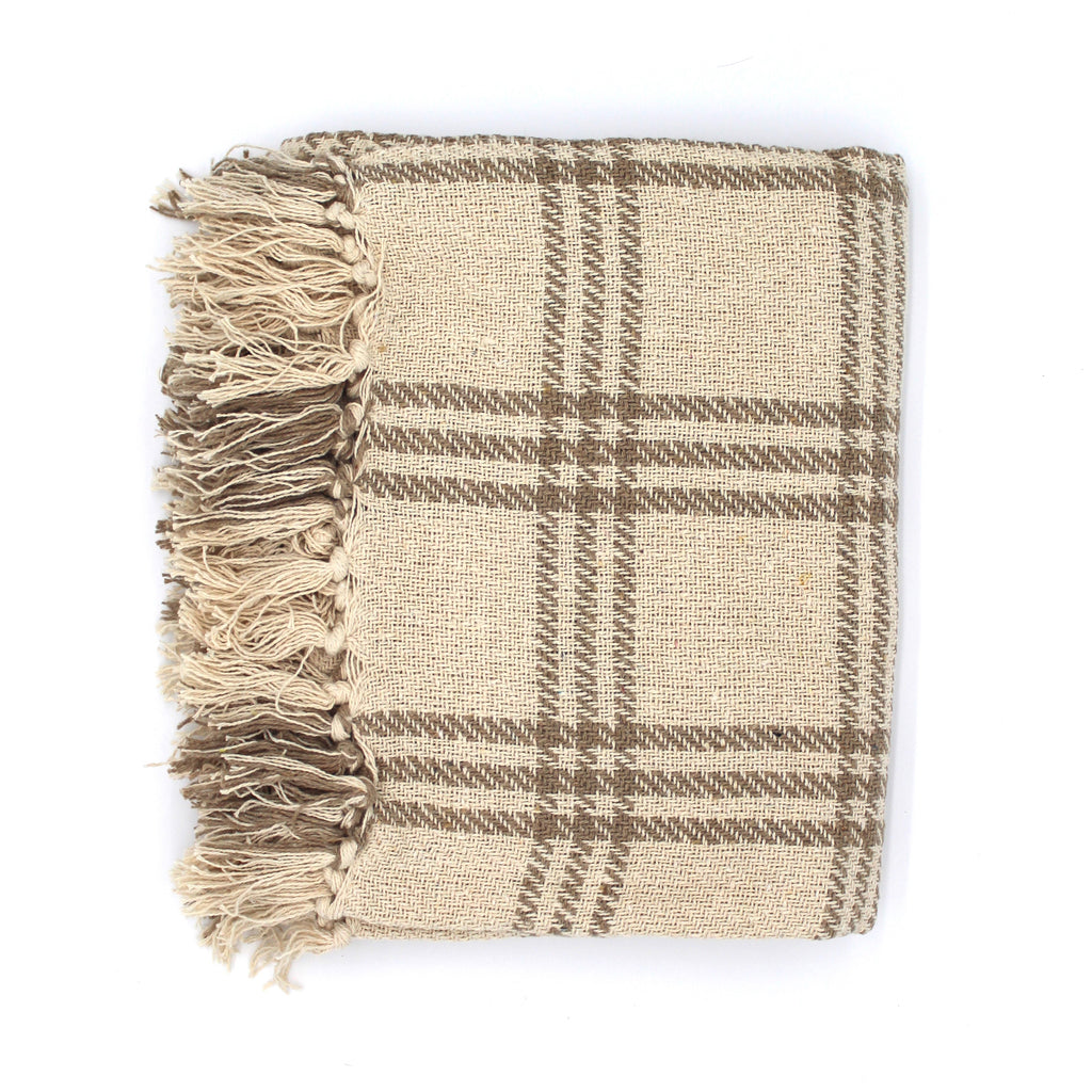jolie couverture ou plaid pour un esprit campagne chic et maison de famille - Chic Antique- Maison Ysance