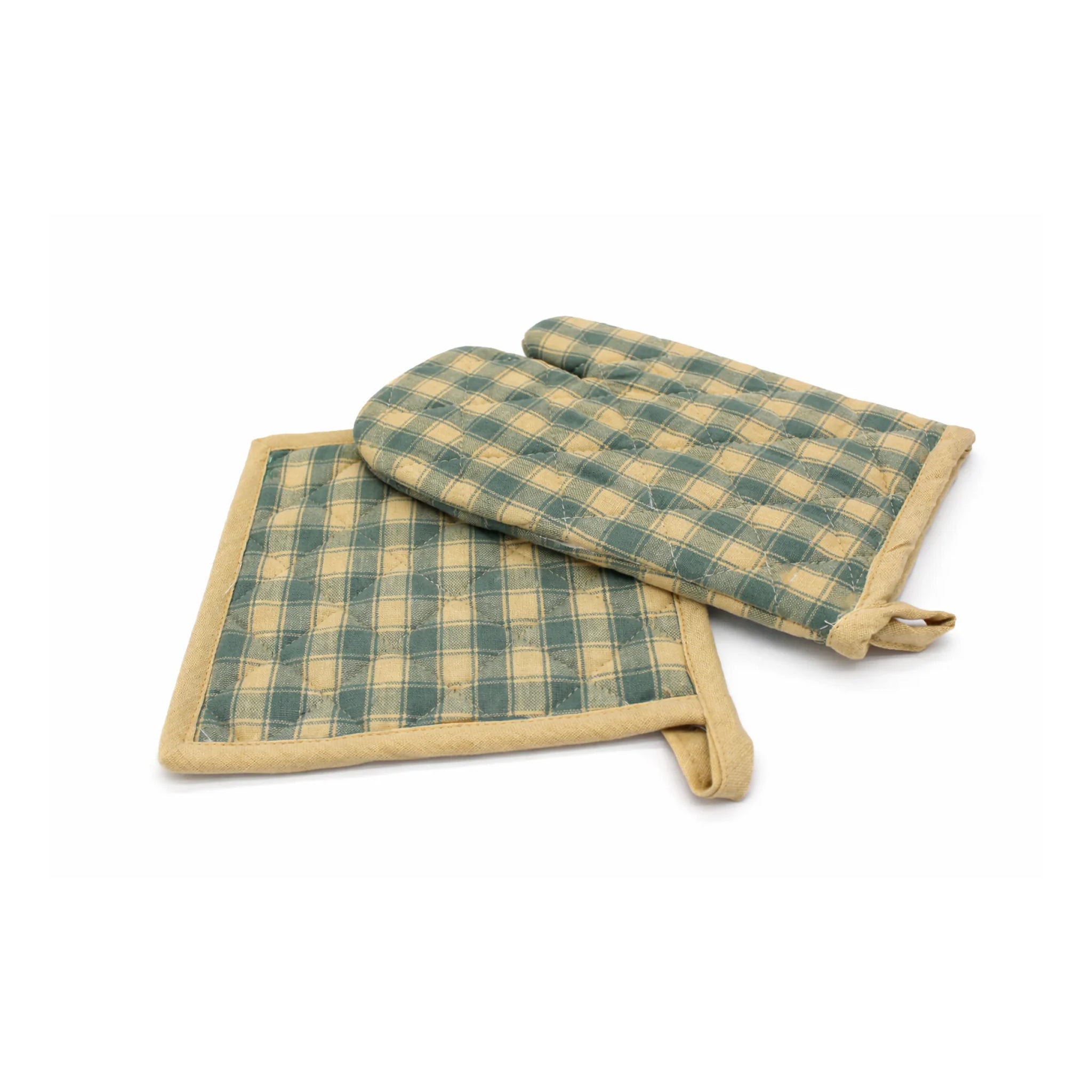 gant et manique décor vichy couleur vert sauge -ambiance campagne-chic et maison de famille - Comptoir de Famille - Maiosn Ysance 