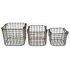Lot de trois paniers carrés en métal de tailles différentes pour rangement campagne chic.