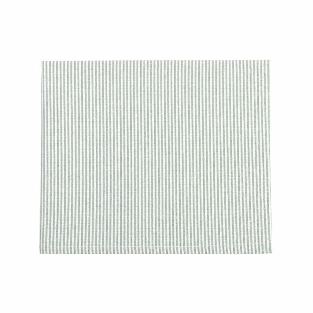 Nappe verte et blanche pratique et lavable d’un coup d’éponge pour décoration table maison de charme