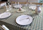 Très belle nappe rectnagulaire vichy vert sauge - esprit campagne chic et maison de famille - Comptoir de Famille - Maison Ysance