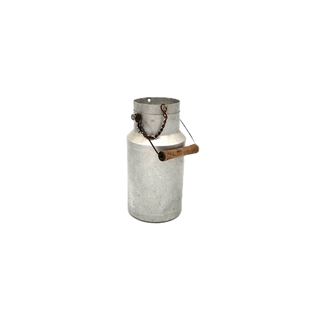 petit pot à lait ancien pour un esprit campagne chic réussi - Maison Ysance 