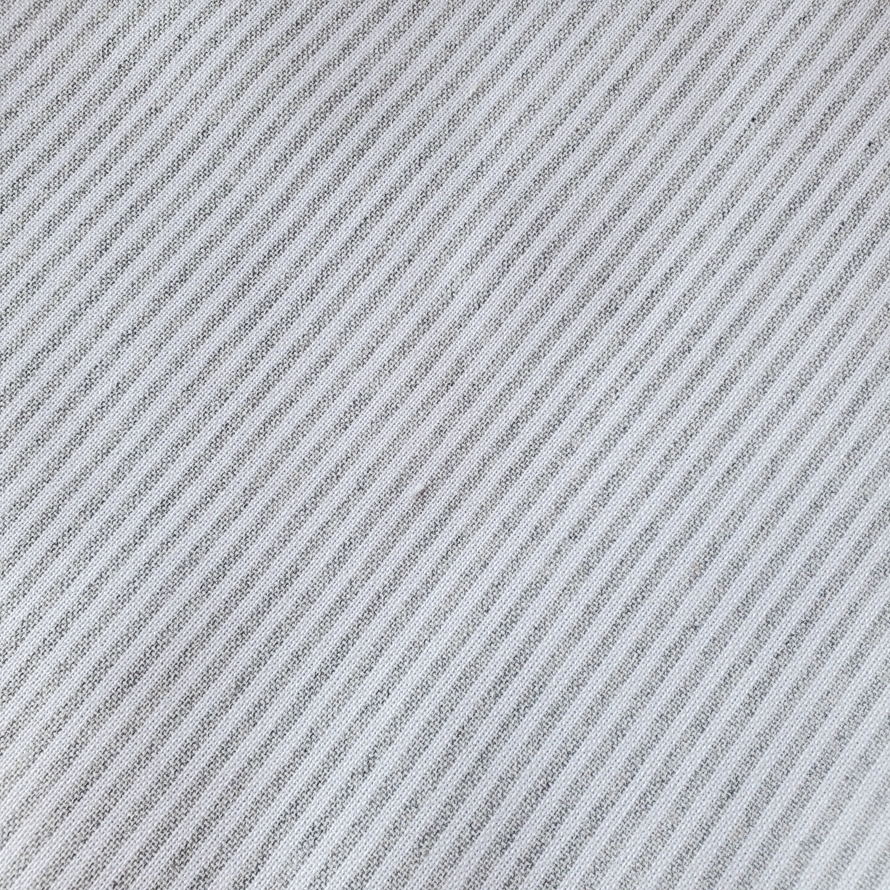 Set de table essuyable gris clair et blanc